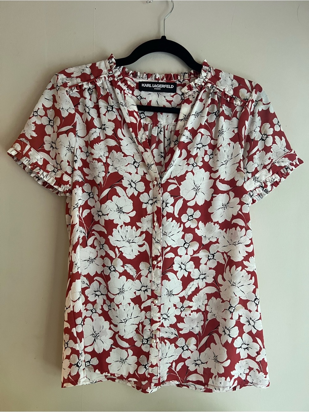 Karl Lagerfeld White Floral Print Short Sleeve Blouse on Red